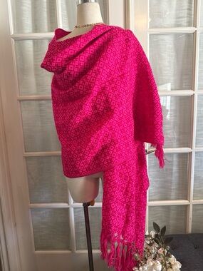 Bright Fuchsia Geometric Fringe Shawl